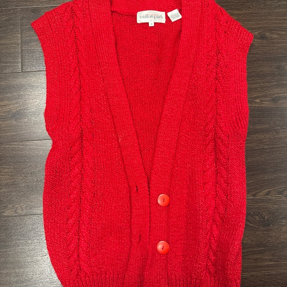 Women's Red Button Down Chunky Knit Sweater vest with pockets medium‎